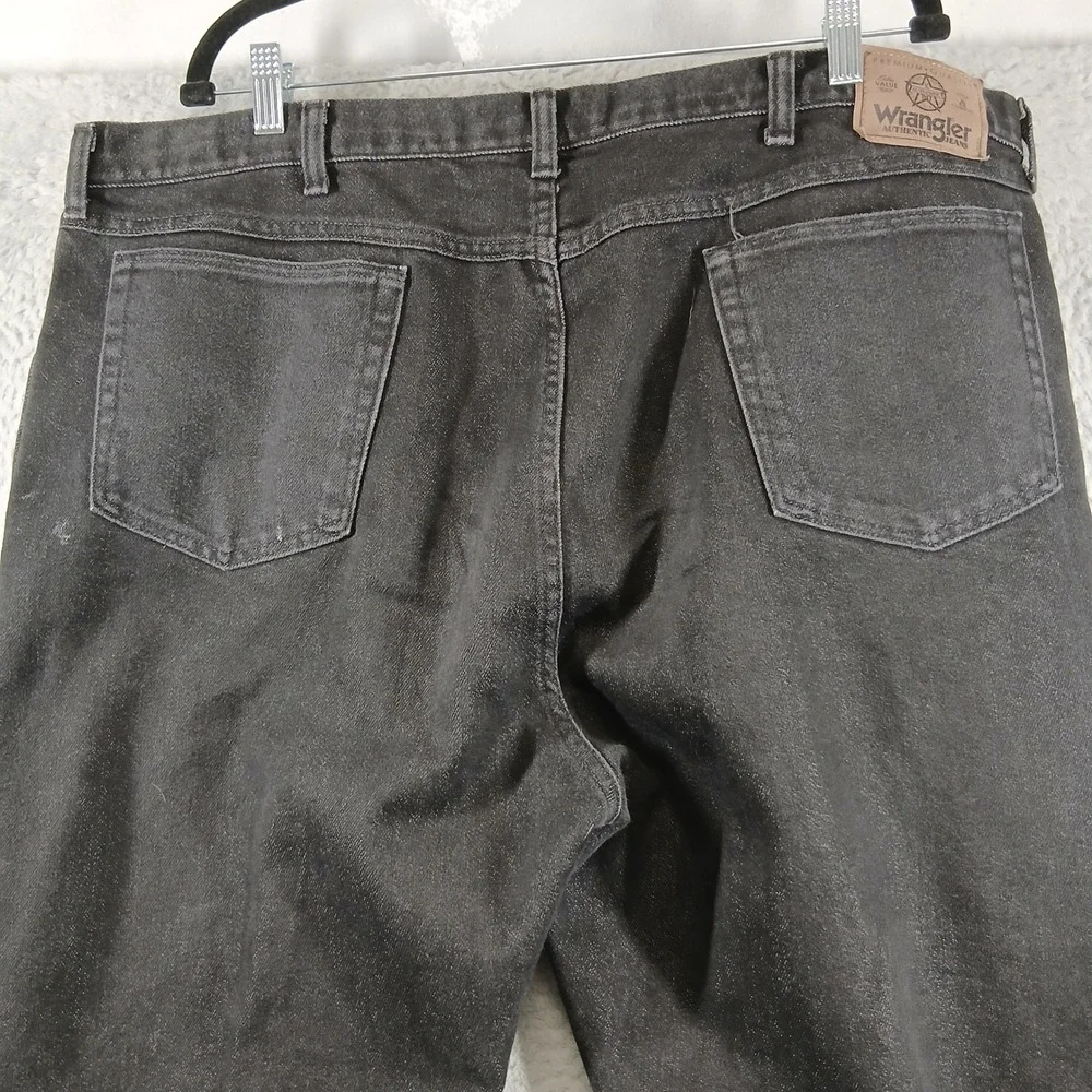 Wrangler Authentics Jeans‎ Straight Leg Black Denim 44x30